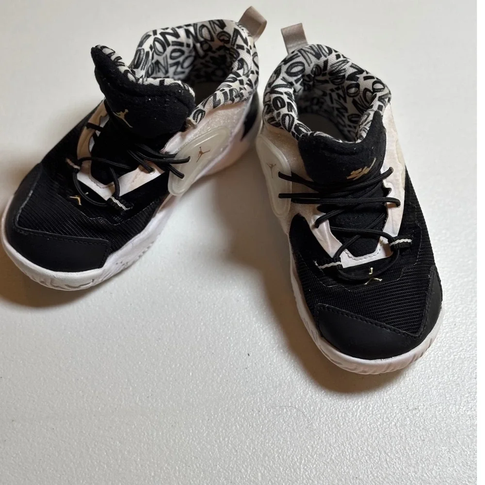 Jordan X Zion 1 DC2023-002 Toddler‎ Kids Shoes Size 8C Black White Sneakers